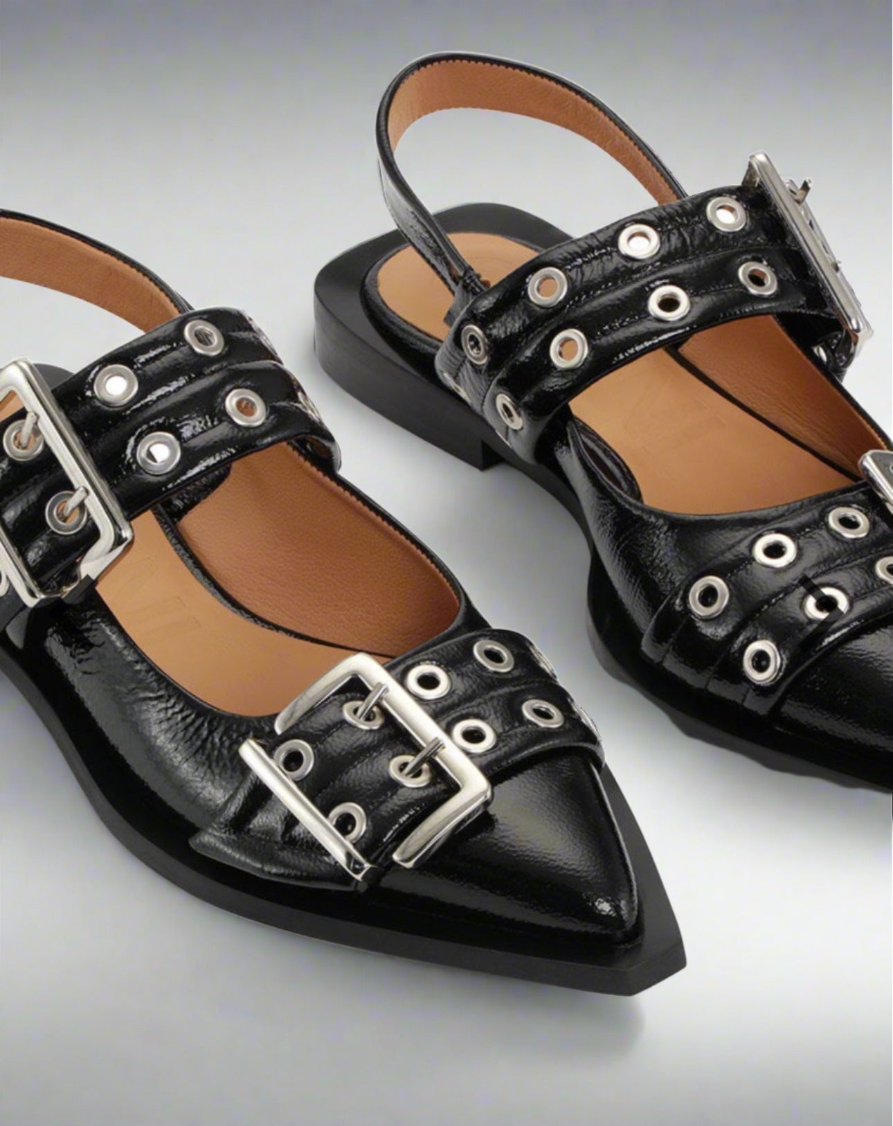 Ganni BLACK FEMININE BUCKLE BALLERINAS Ganni BLACK FEMININE BUCKLE BALLERINAS