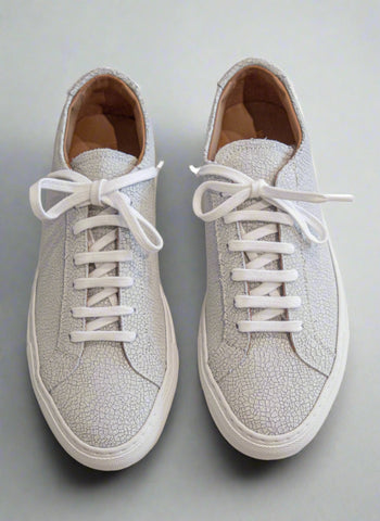 Common Projects Achilles -cracked white
