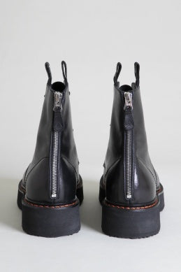 R13 Stack Boot